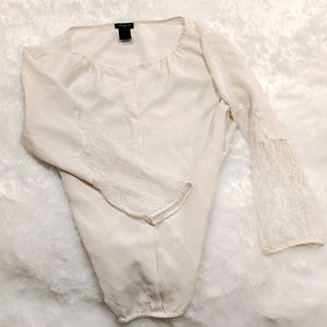 Beautiful Creme 100% Nylon Ann Taylor Blouse Size Small